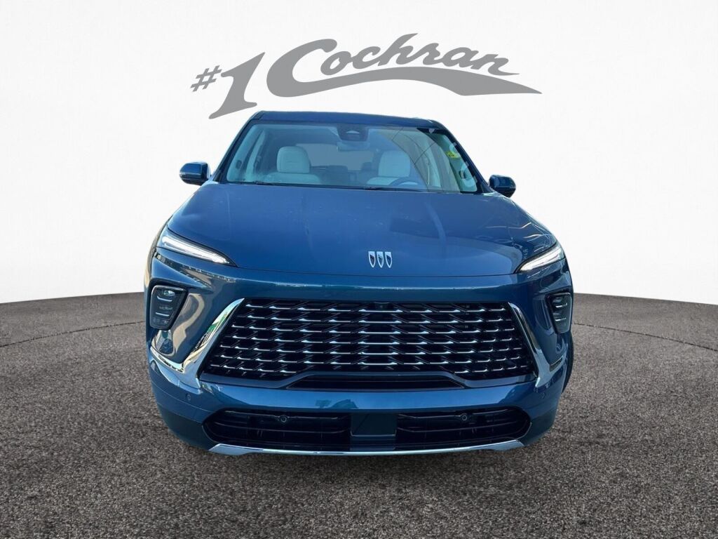 2026 Buick Enclave Avenir photo 2