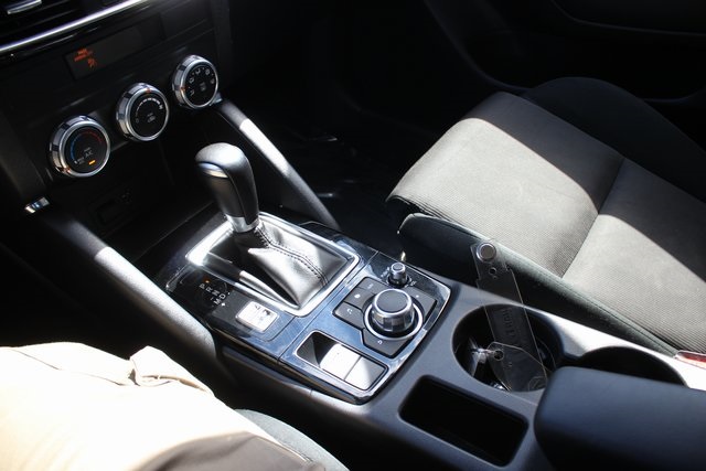 2016 Mazda CX-5 Sport photo 9