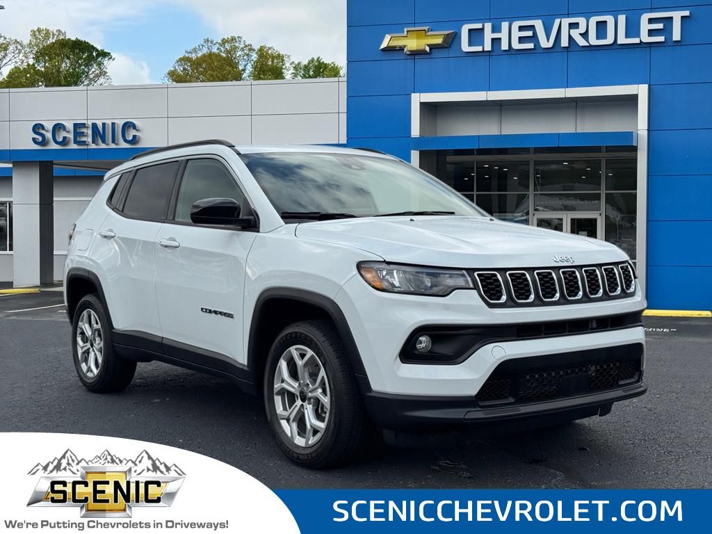 2025 Jeep Compass Latitude's photo