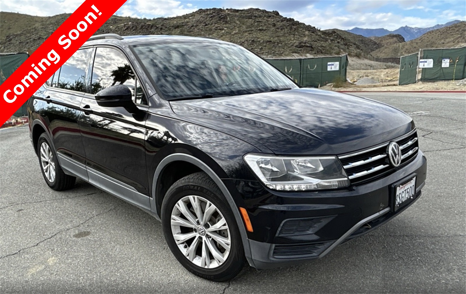 2020 Volkswagen Tiguan S's photo