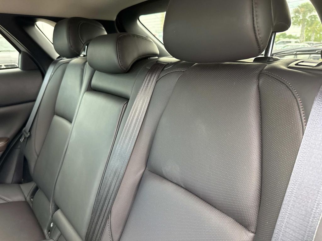2025 Mazda CX-30 2.5 S Premium photo 12