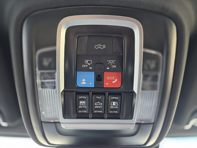 2026 Ram 2500 Laramie photo 18
