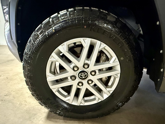 2023 Toyota Tundra SR5 photo 21