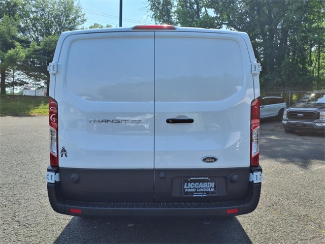 2025 Ford Transit photo 5