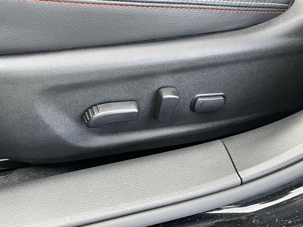 2023 Nissan Altima 2.5 SR photo 7