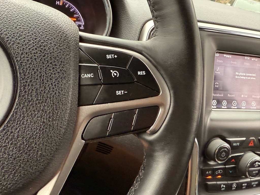 2018 Jeep Grand Cherokee Limited photo 16