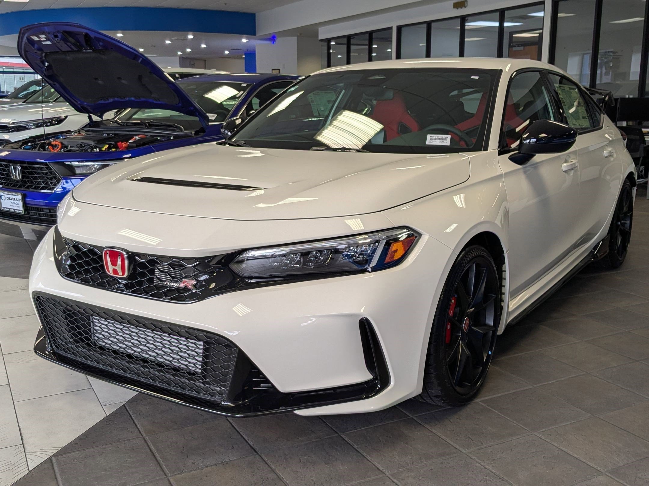 2025 Honda Civic Type R photo 7