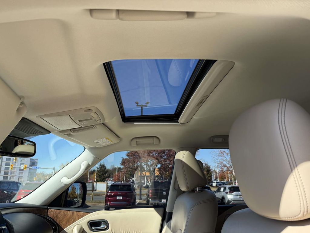 2021 Nissan Armada SL photo 4