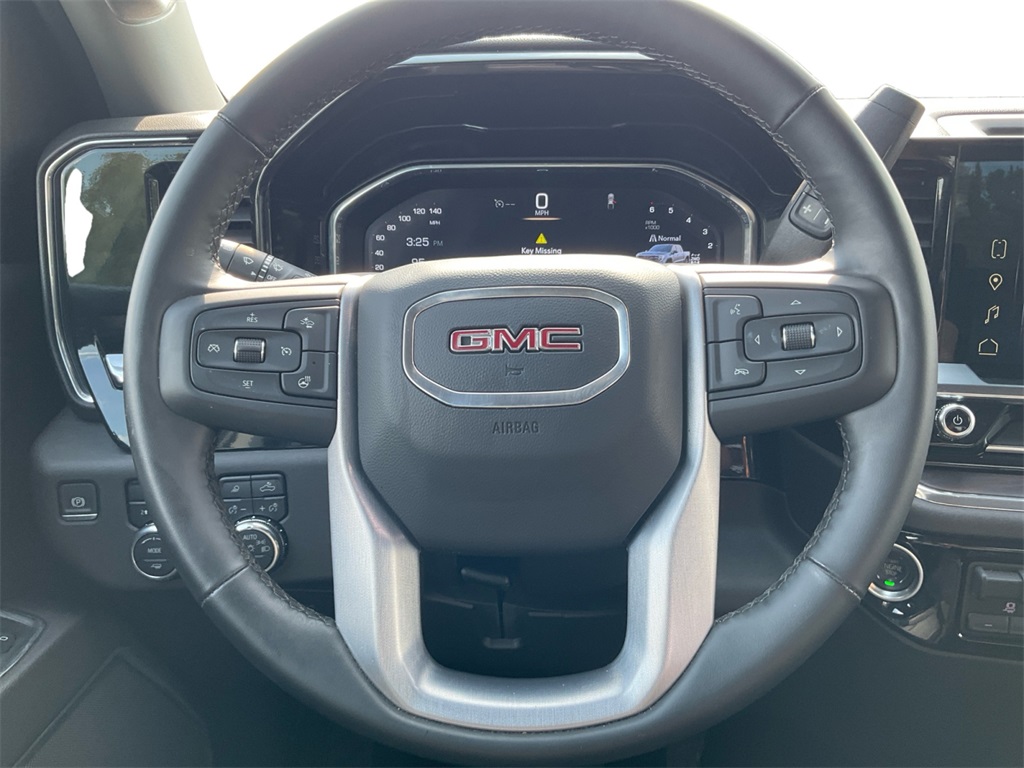 2025 Gmc Sierra 1500 SLT photo 15