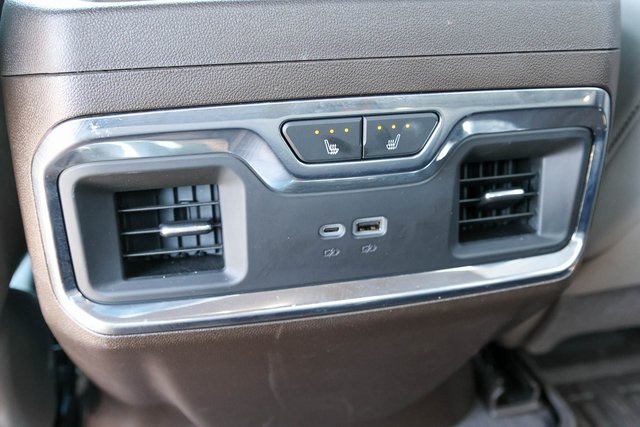 Used 2024 White GMC SLT image 23