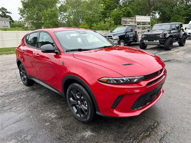 2025 Dodge Hornet GT photo 4