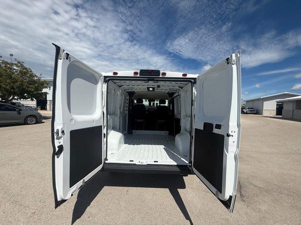 2026 Ram ProMaster 1500 photo 24