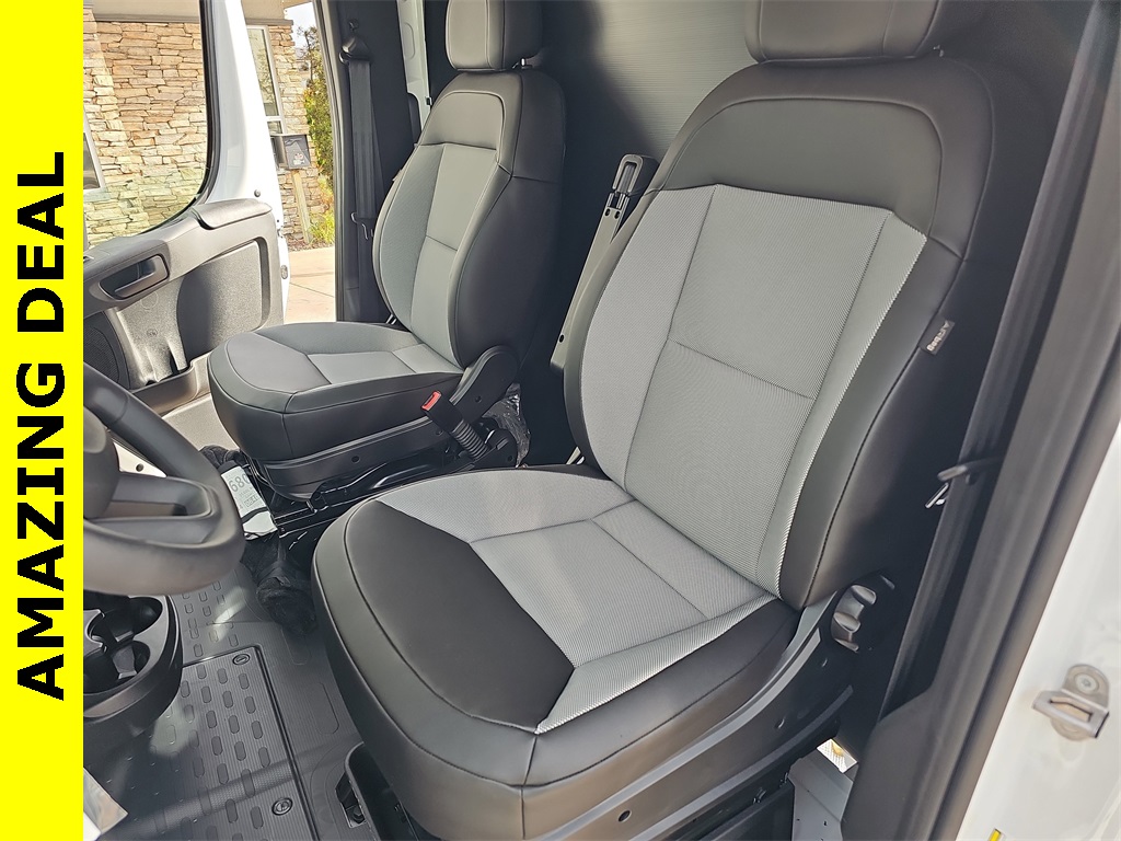 2024 Ram ProMaster 3500 photo 10