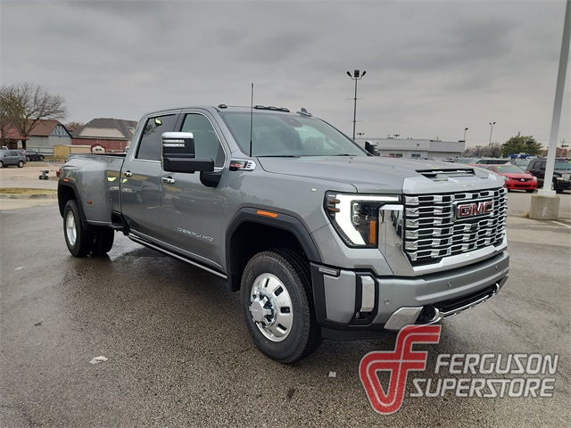 2026 GMC Sierra 3500HD Denali's photo