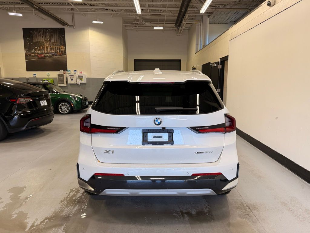 2023 Bmw X1 XDrive28i photo 4
