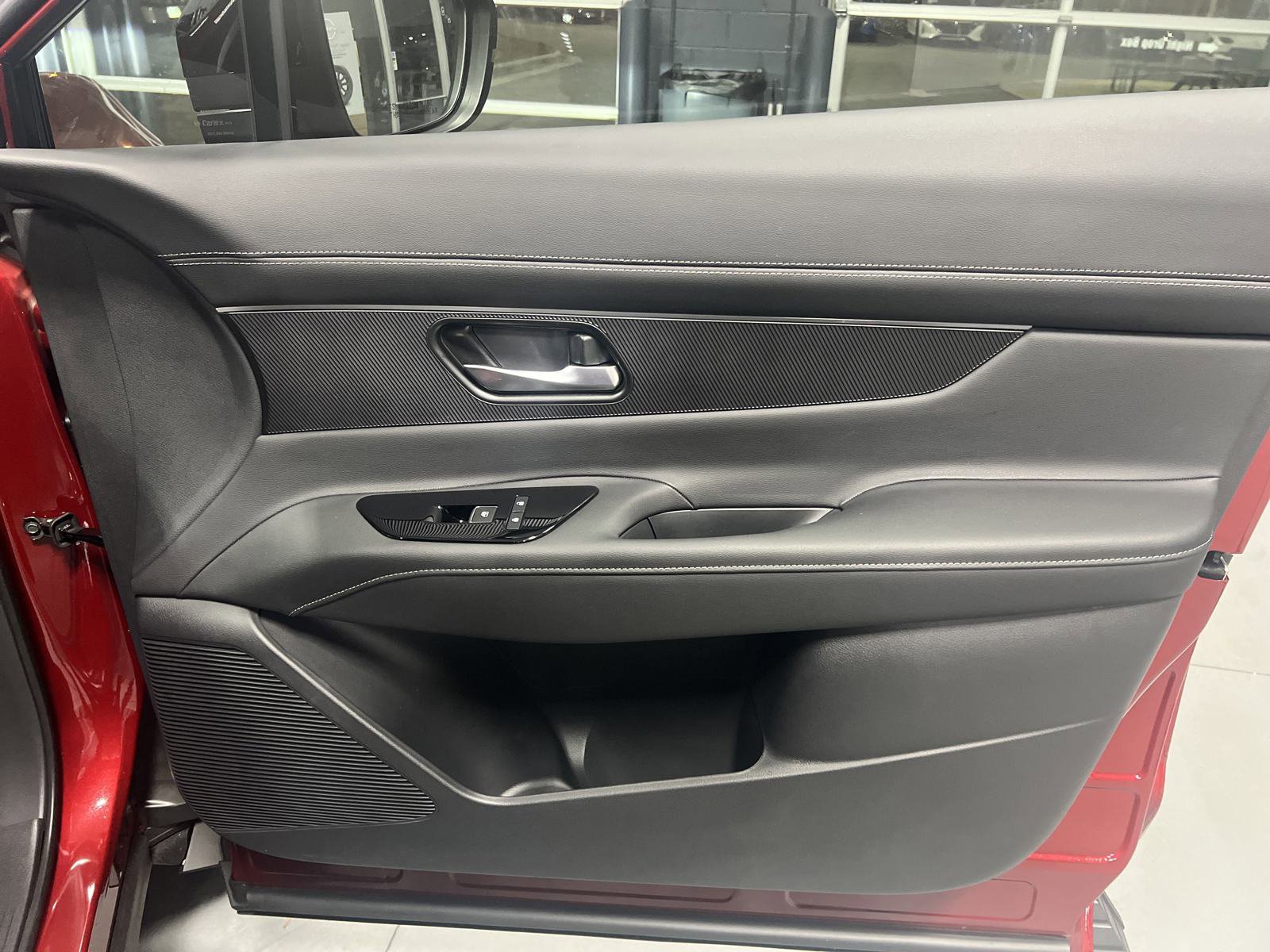 2025 Nissan Murano SV photo 21