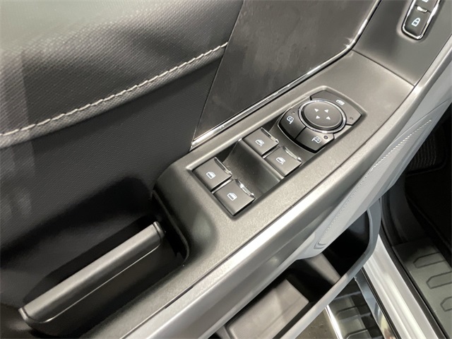 2025 Ford F-150 XLT photo 19