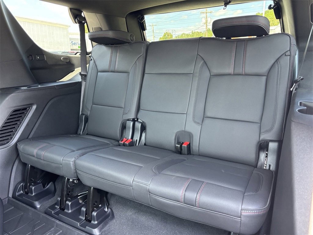 2025 Chevrolet Tahoe RST photo 14