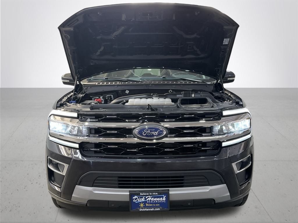 2024 Ford Expedition MAX Limited photo 4