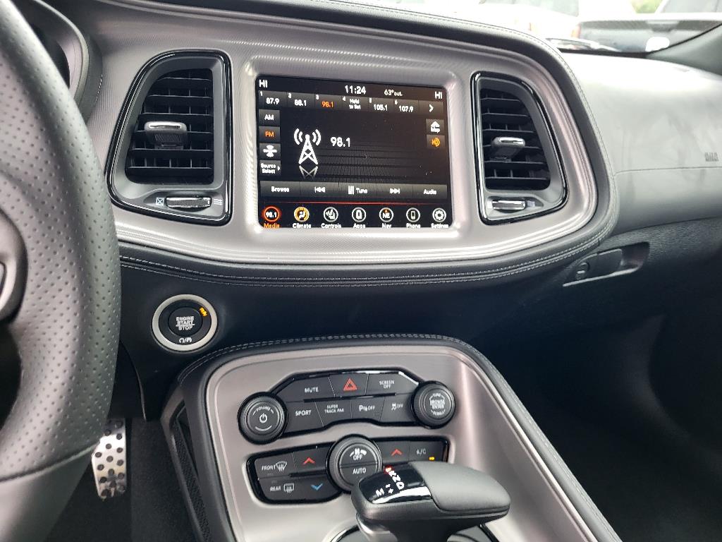 2023 Dodge Challenger GT photo 9
