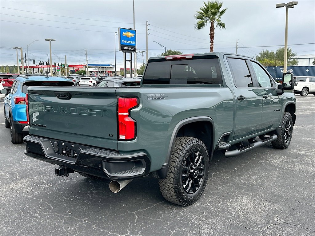 2026 Chevrolet Silverado 2500HD LT photo 4