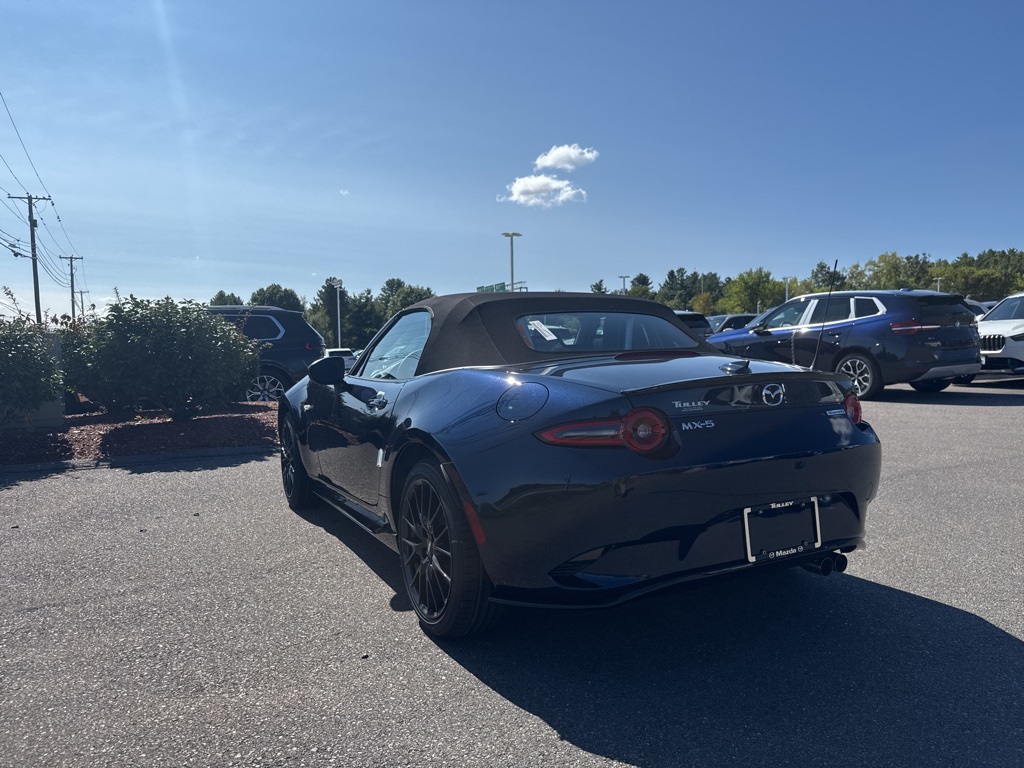 2025 Mazda MX-5 Miata Miata photo 4