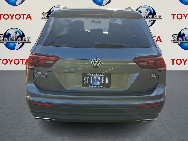 2018 Volkswagen Tiguan S photo 3