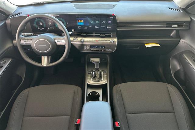 2025 Hyundai Kona SEL photo 10