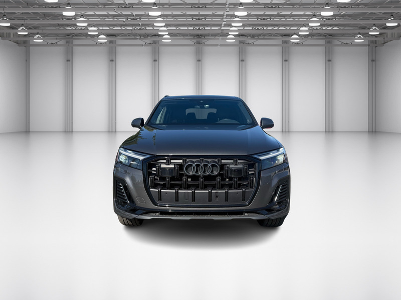 2025 Audi Q7 55 Premium Plus photo 4