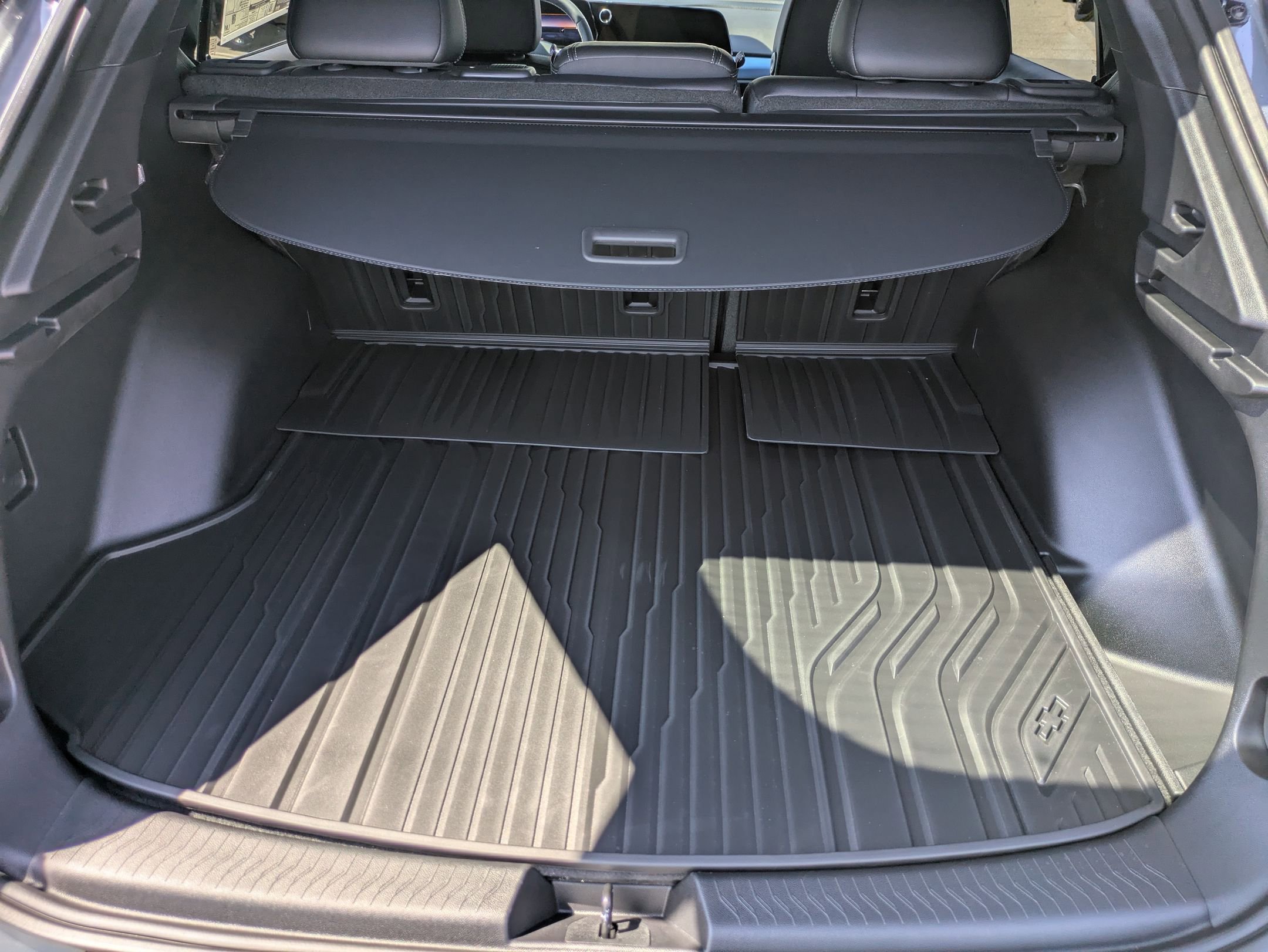 2026 Chevrolet Equinox EV 1LT photo 25