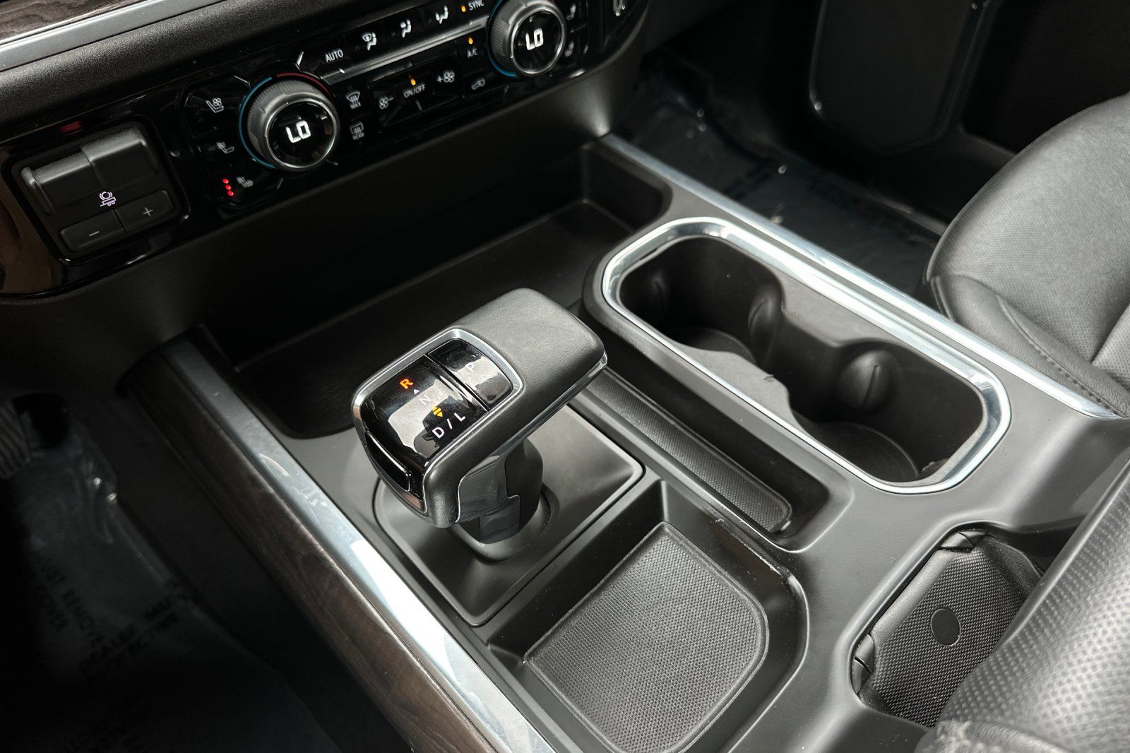 2023 Chevrolet Silverado 1500 LTZ photo 15
