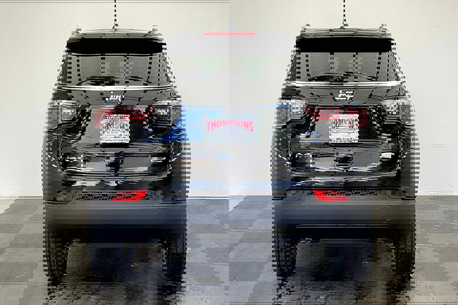 2025 Jeep Compass Latitude photo 2