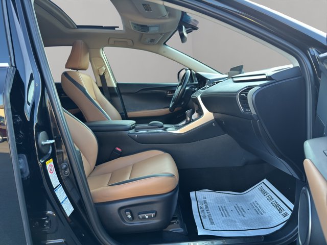2017 Lexus NX 200t Luxury photo 18
