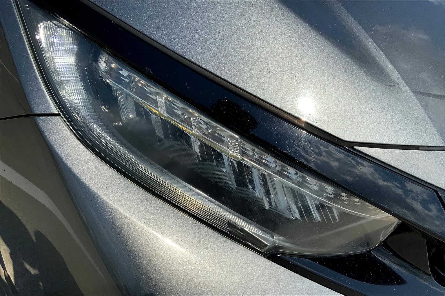 2020 Honda Civic Hatchback Sport Touring photo 26