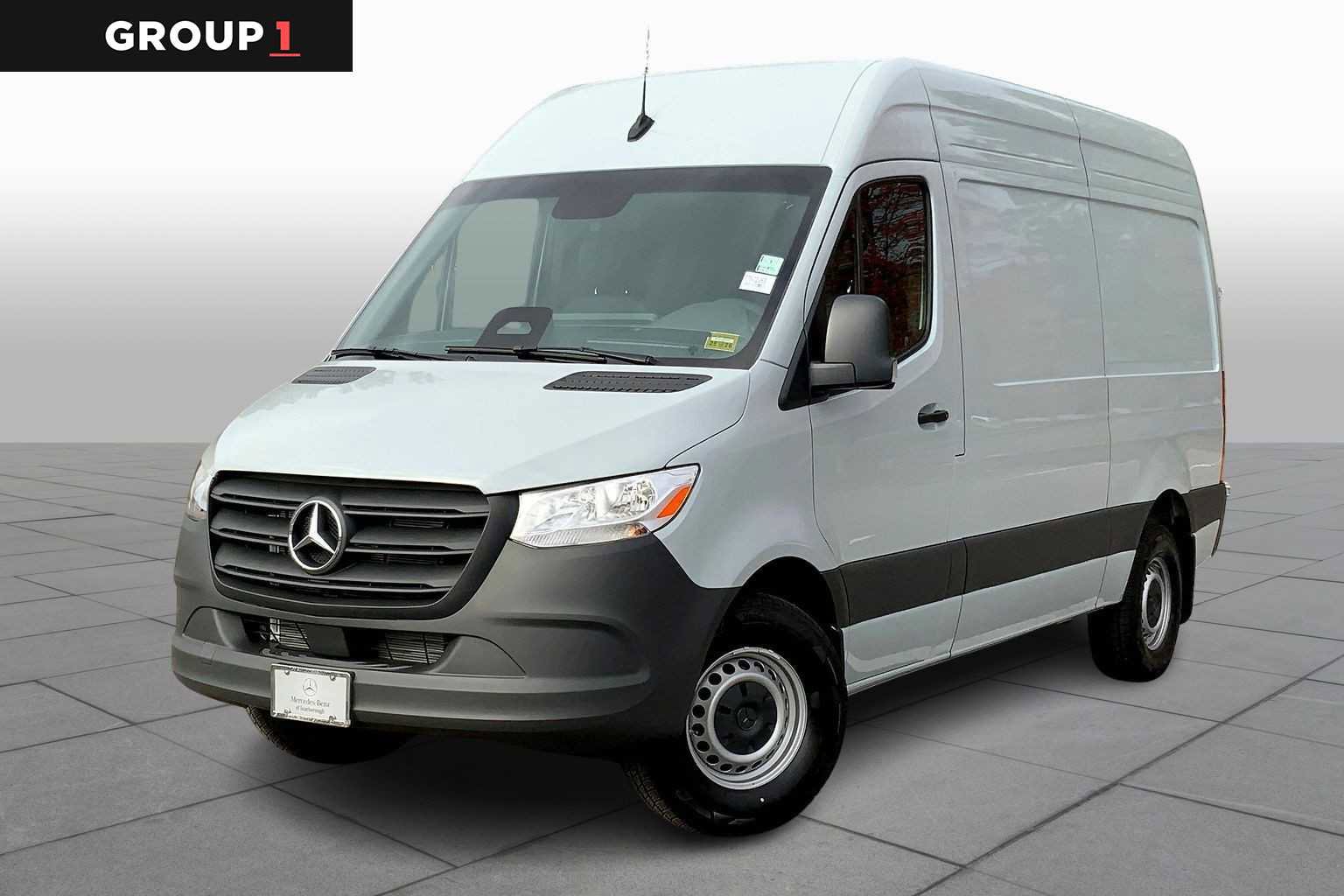 2026 Mercedes-Benz Sprinter Cargo Van Base's photo