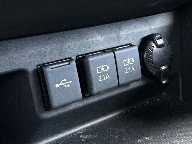 2021 Toyota Highlander Platinum photo 19