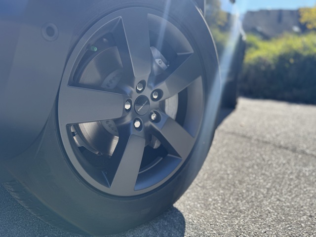 2026 Land Rover Defender 110 S photo 2