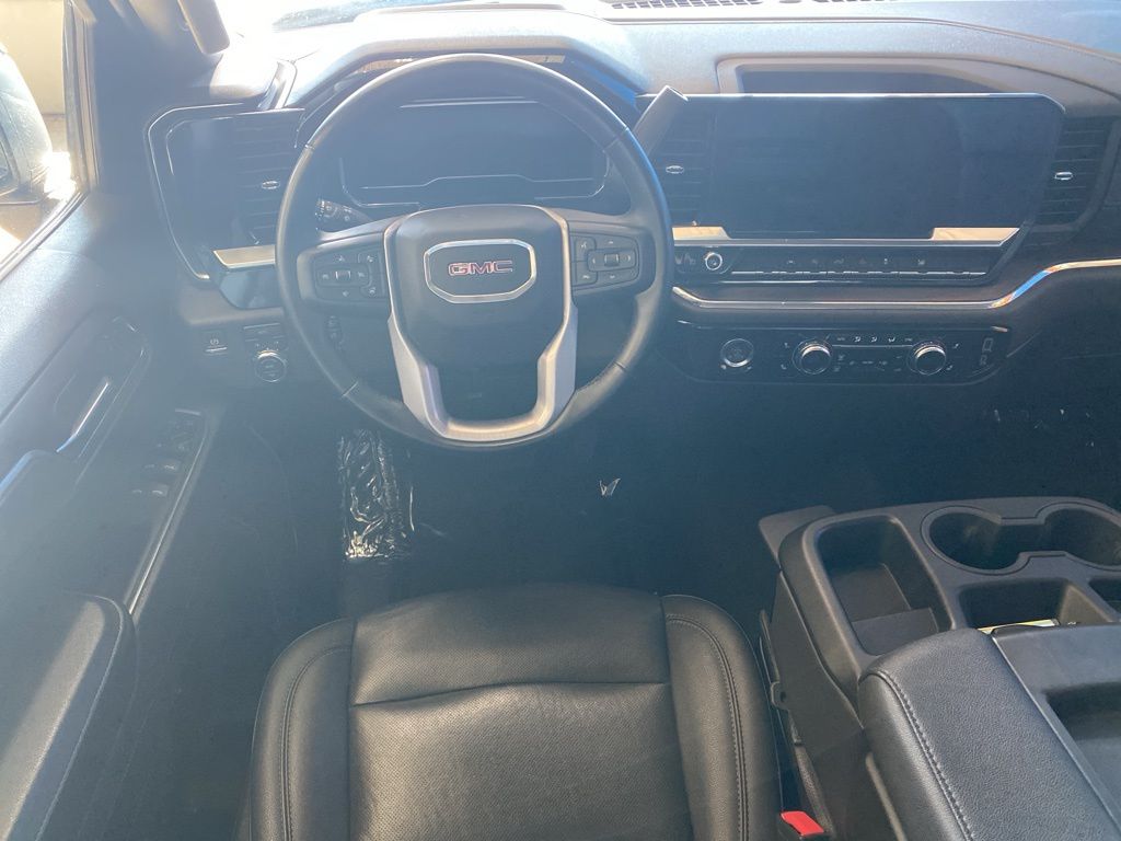 2024 Gmc Sierra 1500 SLT photo 4