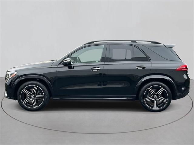 2025 Mercedes Benz GLE 350 4MATIC photo 2