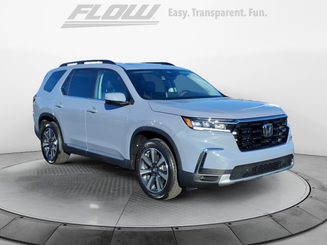 2025 Honda Pilot Touring's photo