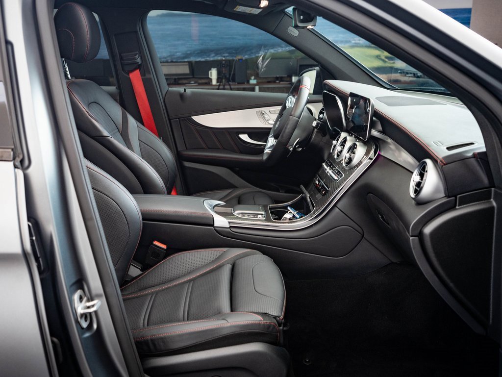 2022 Mercedes Benz GLC 43 AMG photo 22