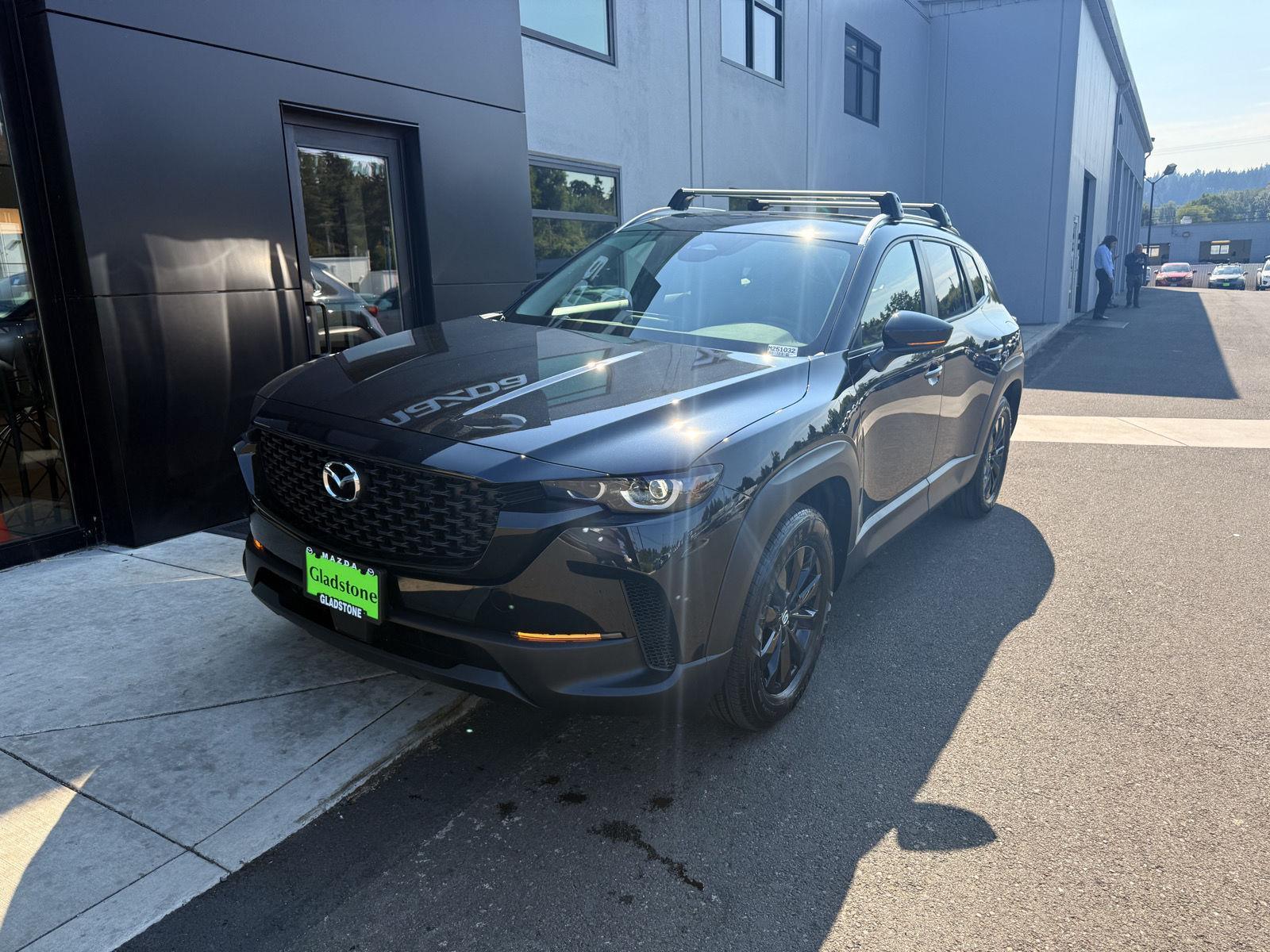 2025 Mazda CX-50 Select's photo
