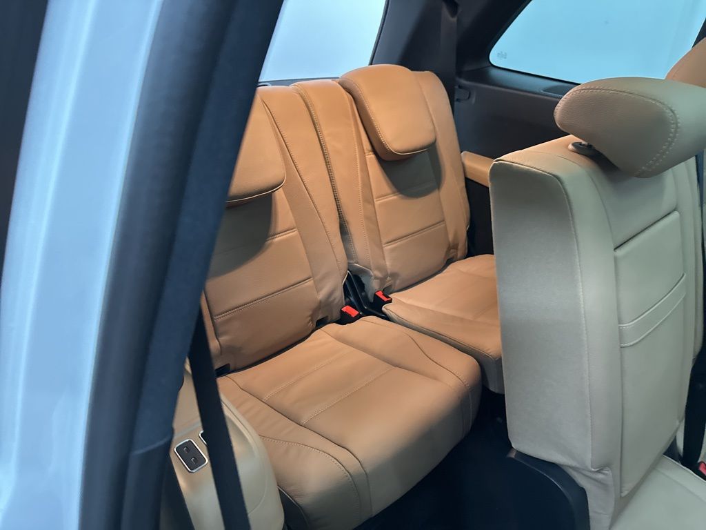 2026 Mercedes Benz GLS 580 4MATIC photo 24