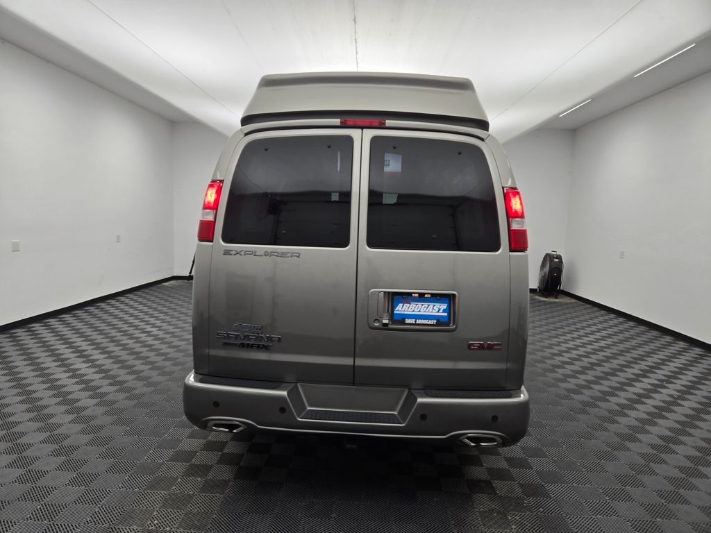 2023 Gmc Savana 2500 Cargo photo 4