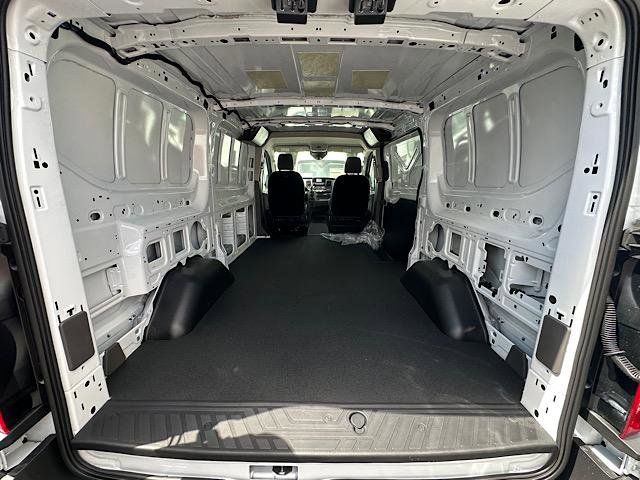 2025 Ford Transit Cargo Van photo 7