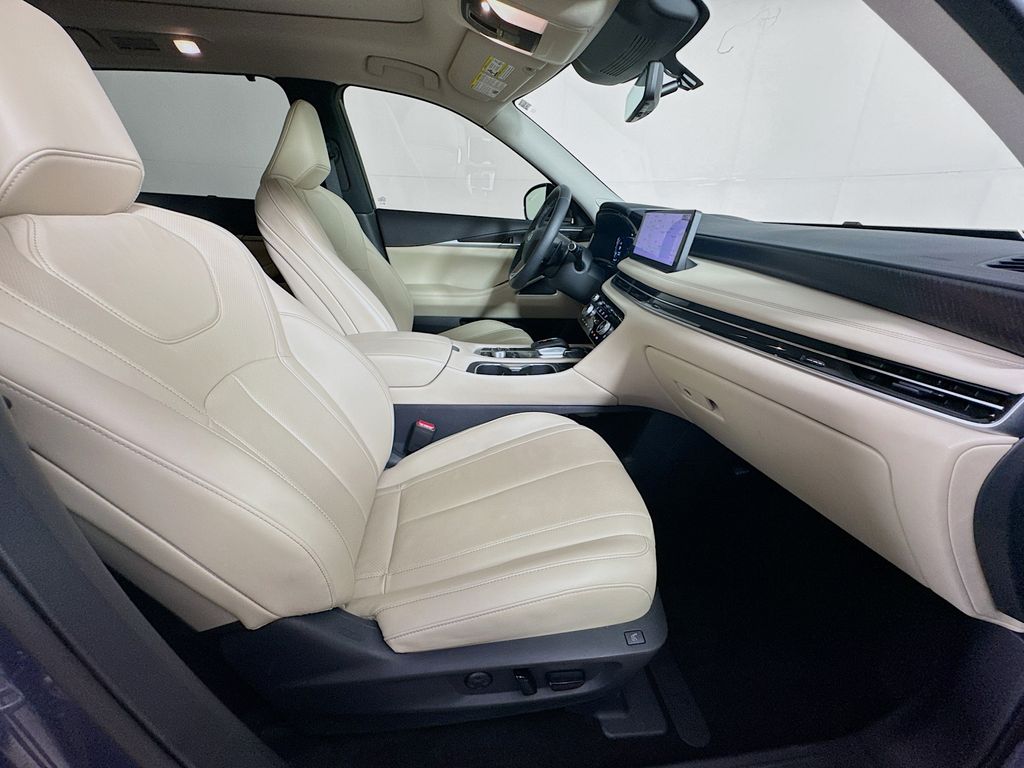 2024 Infiniti QX60 Sensory photo 35