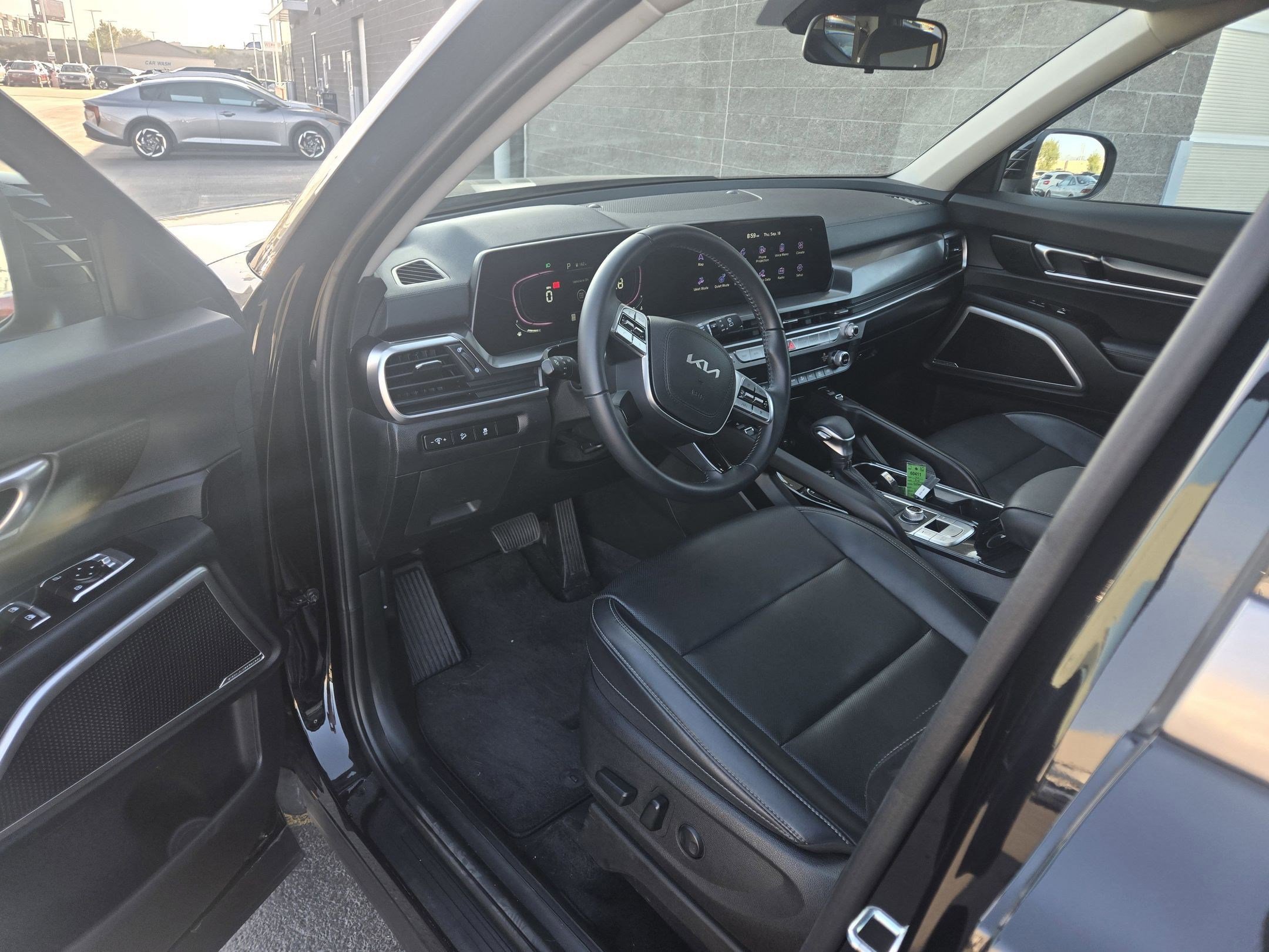 2024 Kia Telluride S photo 4