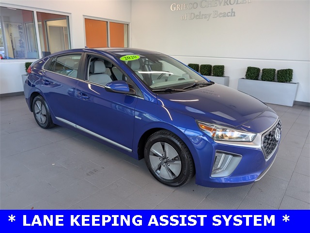 2020 Hyundai Ioniq SE photo 2