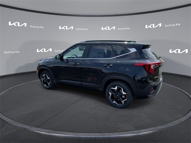 2025 Kia Seltos EX photo 11