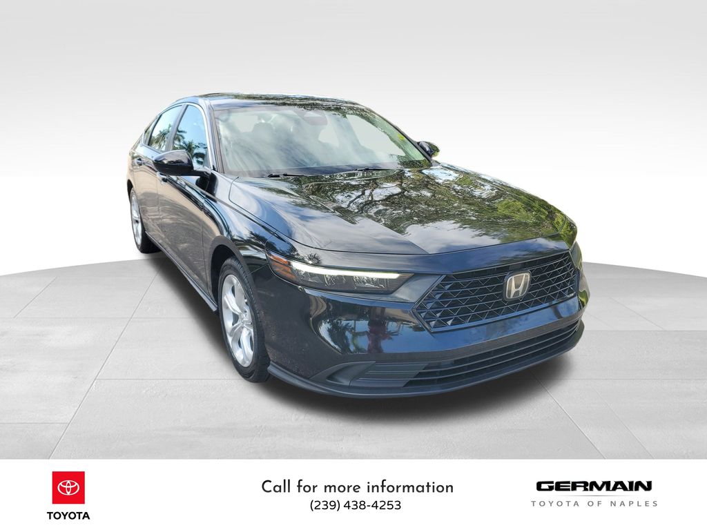 2023 Honda Accord LX photo 3